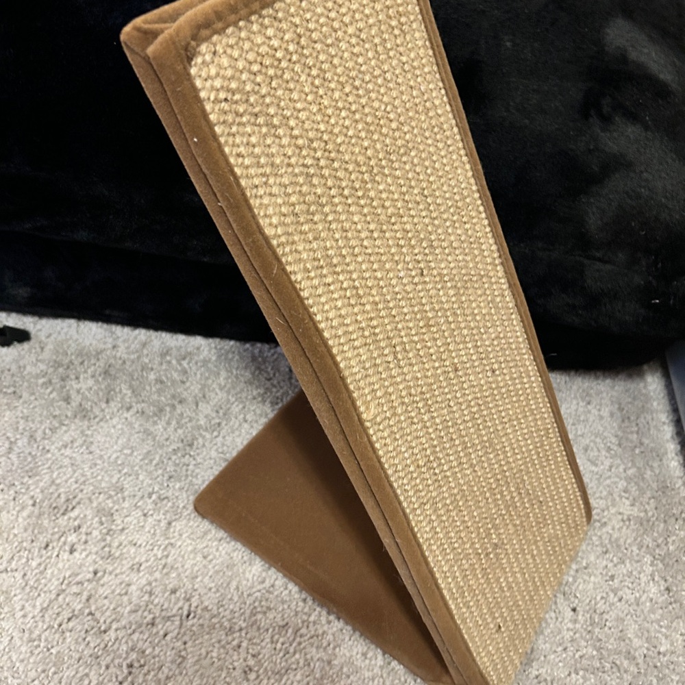 Whisker City Stretch 'n Scratch Cat Ramp | New Cat Scratcher - Picture 2 of 4